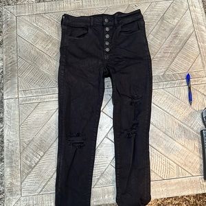 button fly distressed jeggings